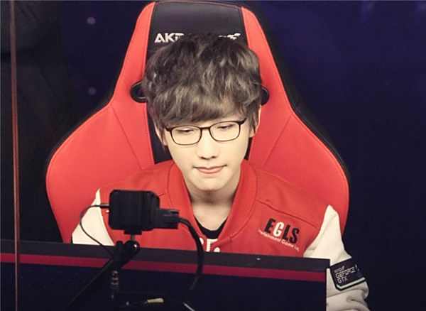 一系列的 一系列的